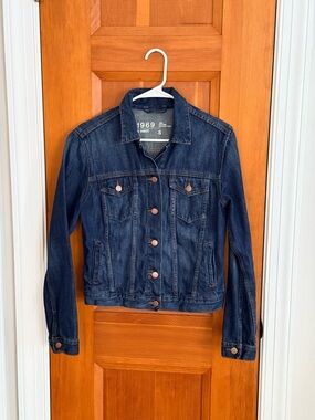 GAP Women's Dark Blue Denim Jacket EUC